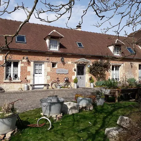 La Charmee Vakantiehuis Jonquières