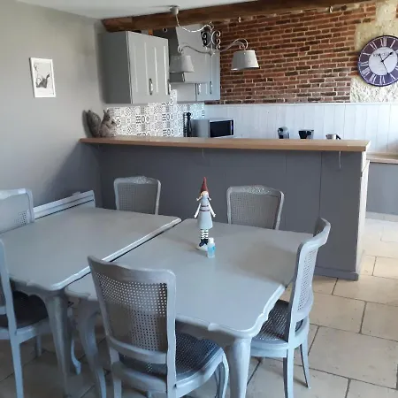 La Charmee * Jonquières