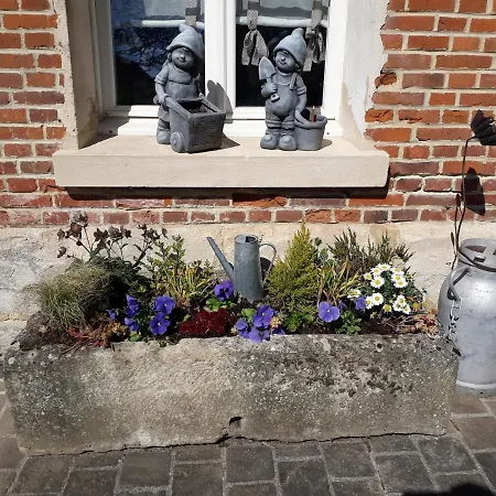 La Charmee بيت للعطل Jonquières